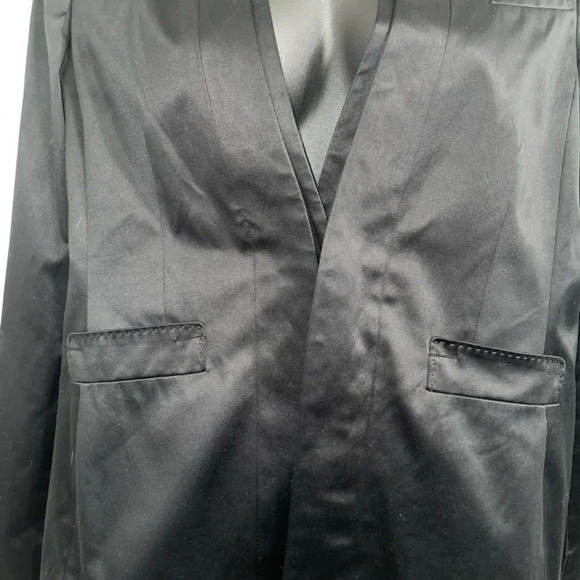 Max Azria Satin Blazer Size L - Picture 3 of 8